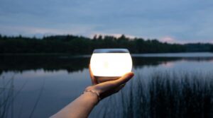 Isabella Solar-driven light for windscreens (2 pcs)